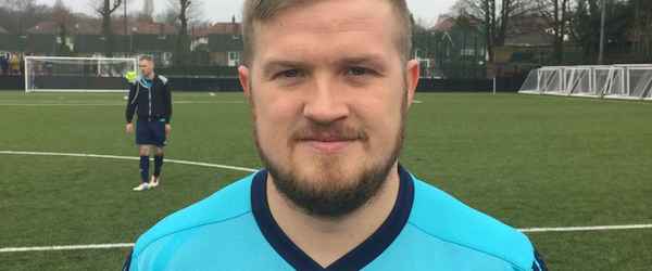 HUMPHRIES AND WALKER HIT HATRICKS AS BULLDOGS HIT 8
