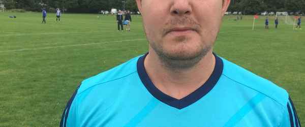 'BULLDOGS' THROUGH AGIANST DIVISION TWO LEAGUE LEADERS