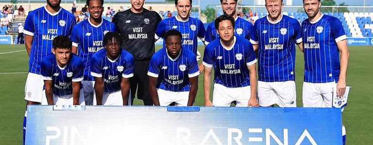 Cardiff 25/26 Pre Season team photo