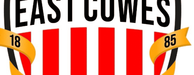East Cowes Vics team photo