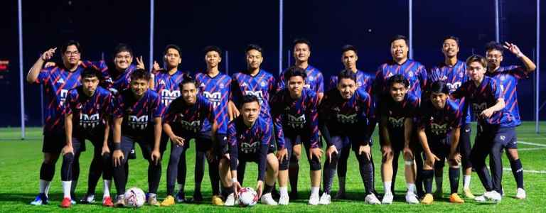 FUSION CITY FC team photo