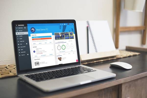 The Digital Sideline of Modern Football Management