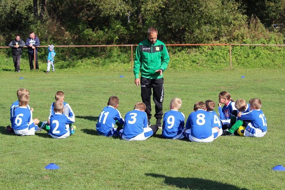 Sponsorship In Grassroots Football: How Small Clubs Can Attract Local Support