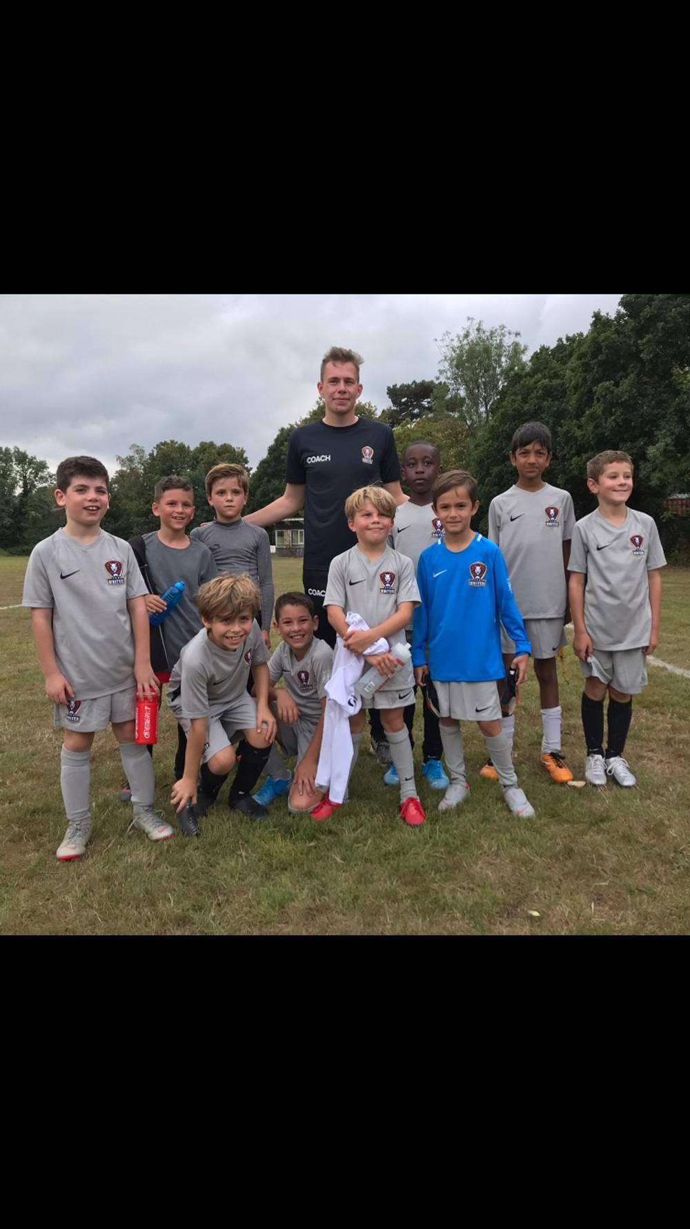 TFA Bushey U9 Blues