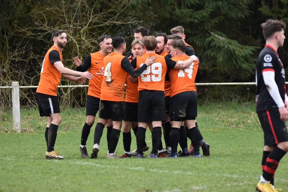 Denham United Football Club