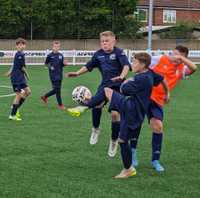 Whites beat Retford 7-2 that sees them go top of league