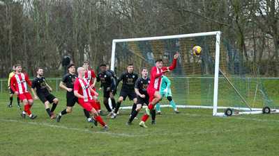 Finn & Andy doubles secure important win