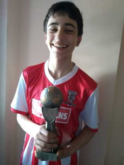 Thriller at Field lane!