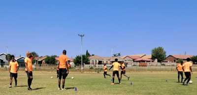 Destroyers and Cambridge played a stalemate Draw