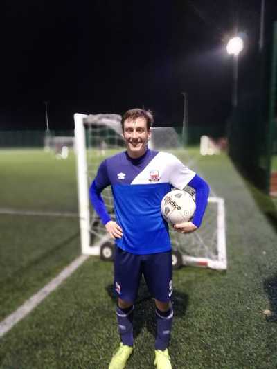 Lewis scores hat-trick in epic win for 99Problems.