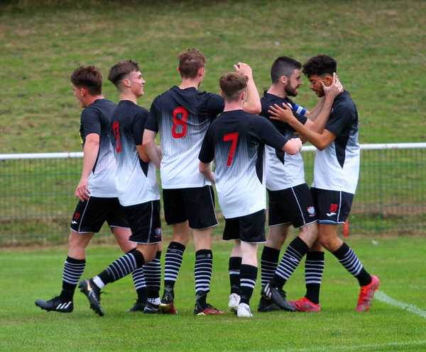 Burgh Blast Easthouse Defences For Four