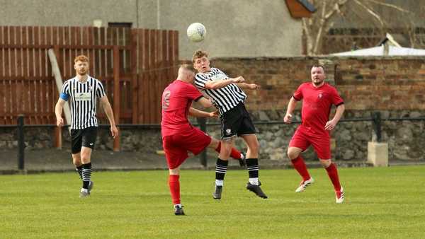 Hosts can't blow 'Hoose' walls down