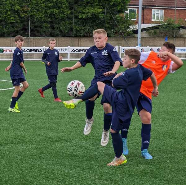 Whites beat Retford 7-2 that sees them go top of league