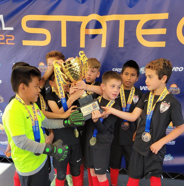 Strikers FC - CM B2013 badge