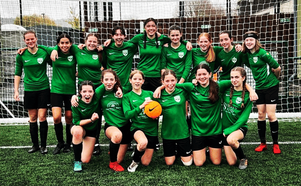 MVG U14 Greens badge