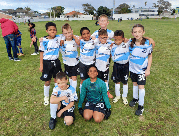 Old Grey Titans badge