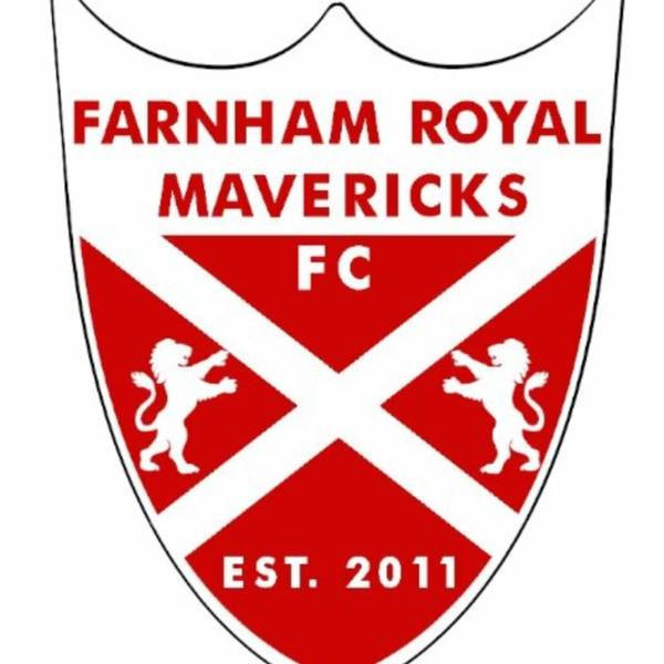 Farnham Royal Mavericks badge