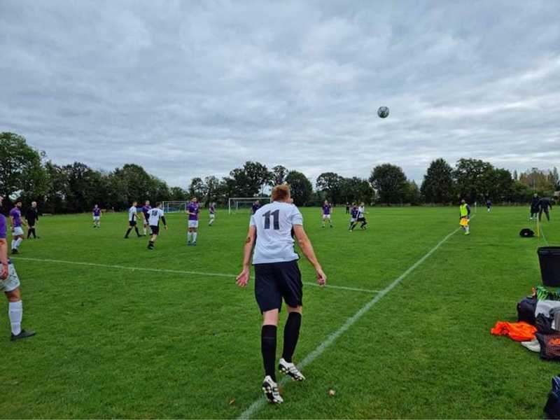 Kiwi FC 1 - 2 AFC Battersea