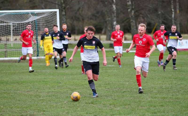 Battling Burgh Pick Up Peebles Point