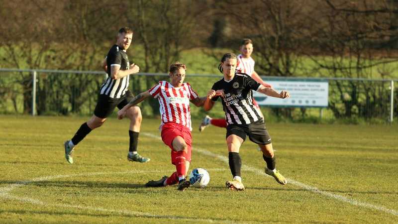 Burgh breeze into Round 2 with commanding display