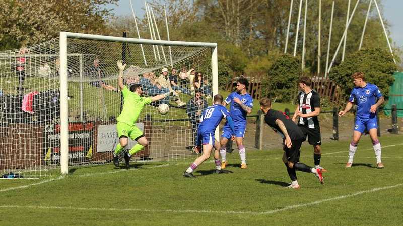 Newburgh Juniors 4 vs 5 Hawick Royal Albert