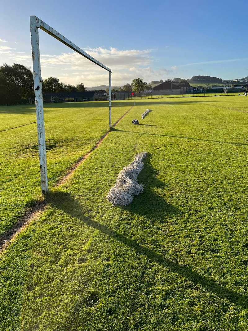 Buxton win against the odds!