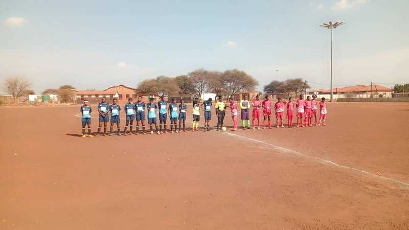 Shooting Stars Dominate Labyrinth Ladies in 4-0 Victory