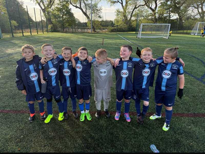 Knee high tackle on Jenson!