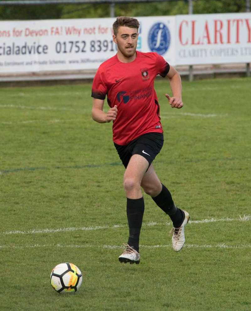 Moment of Magic from Pascoe sets Allington on their way