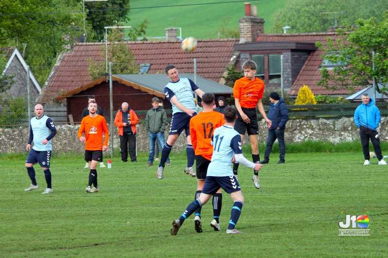 Colts Survive a Kettle Scolding