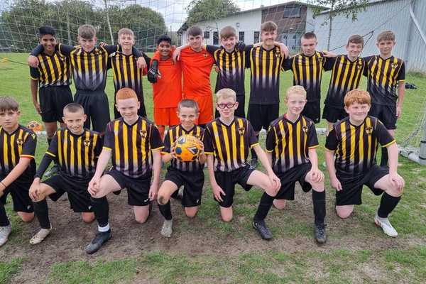 Duloch Juniors 2009s