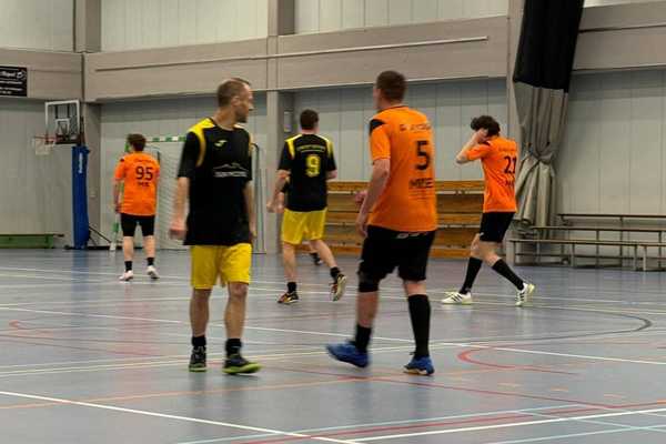 MVC Cafe 1917 Seniors