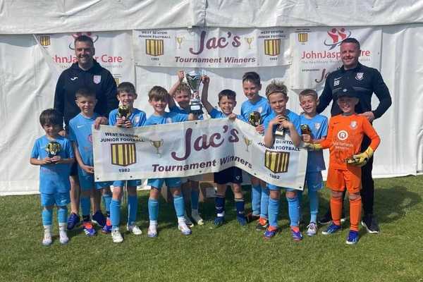 Walker Central Whites Sun U10