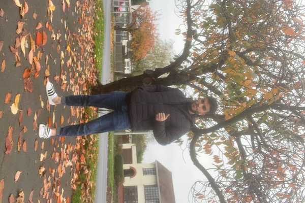 I am still looking for a team