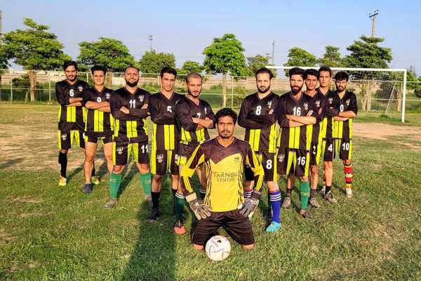 TARNOL PIONEERS FC