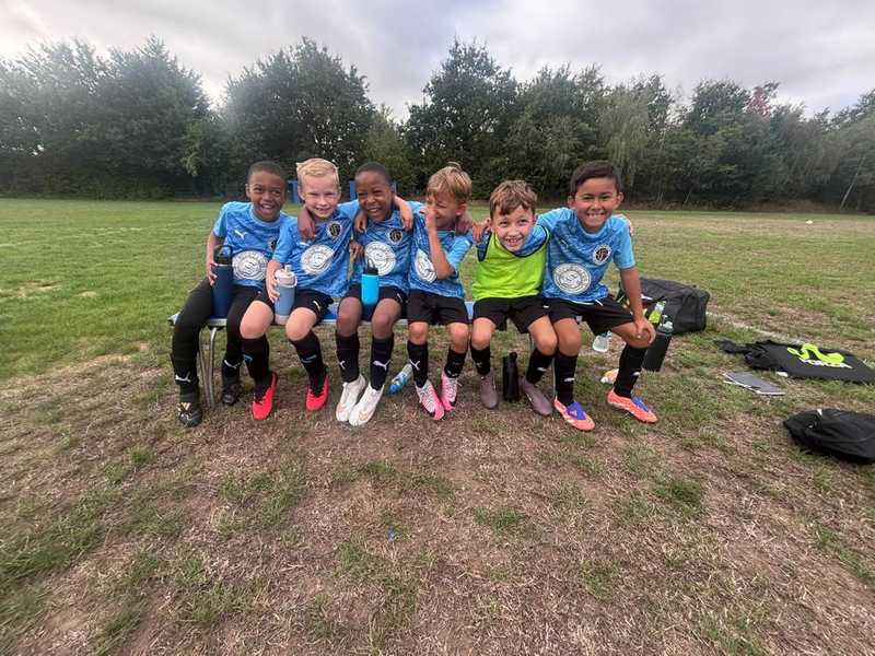 Unique FC U8