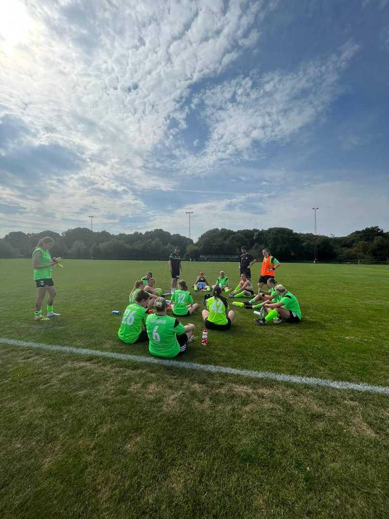 Holmesdale Keets FC