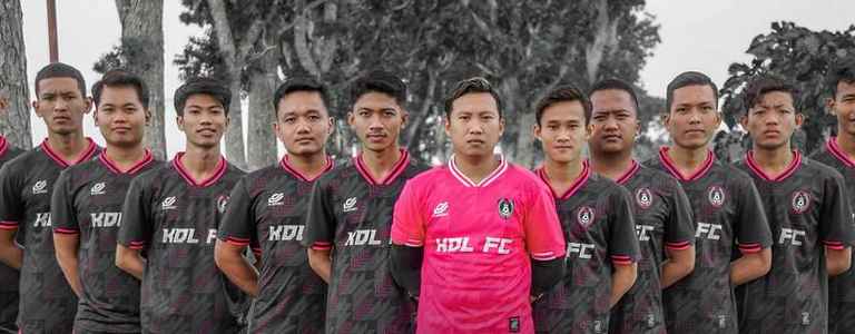 KDL FC team photo
