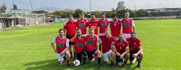 Kiteflyers FC team photo