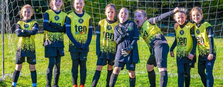 Leafield Athletic Ladies U10 Lionesses team photo