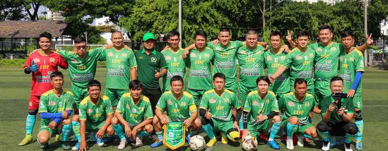 LONGXUYEN FC team photo