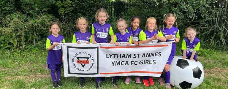 Lytham St Annes YMCA Lynxes team photo
