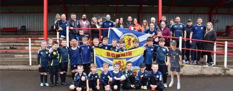 Mid Calder Colts team photo