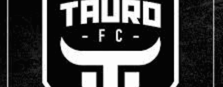 Tauro Fútbol Club team photo