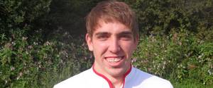 Tom (tevez) Rhodes